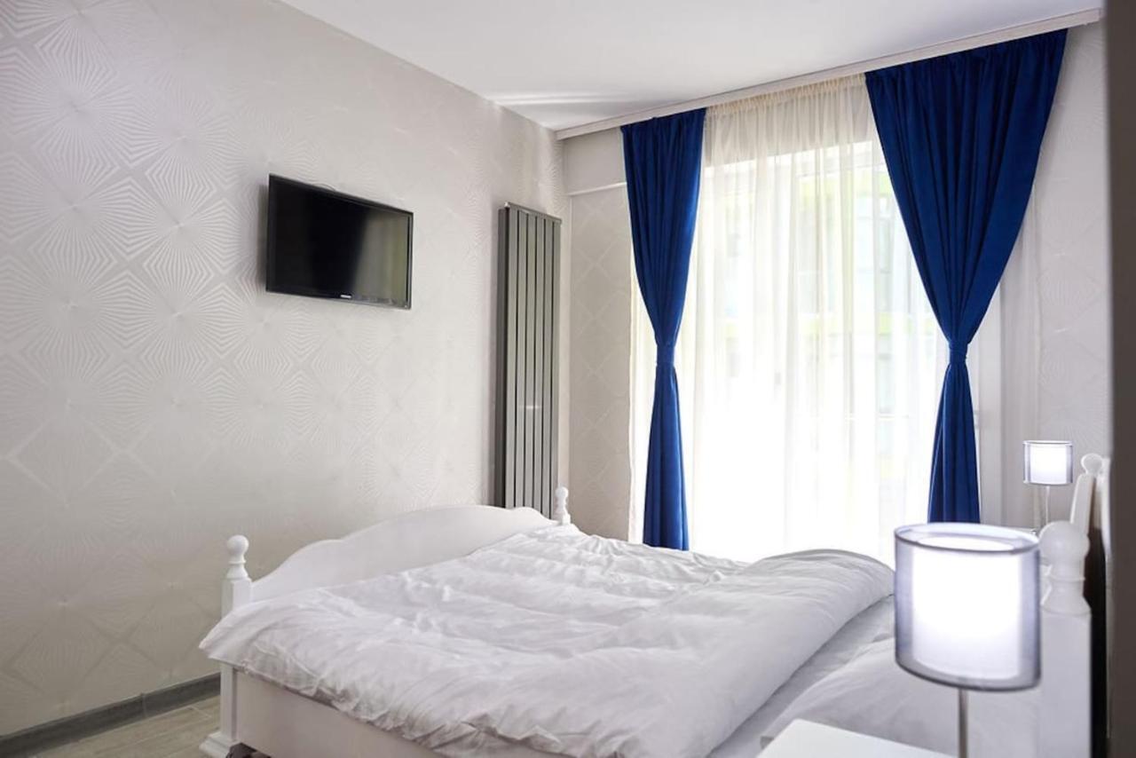 Blue Apartment In Spa N Pool Beach Resort Navodari Luaran gambar