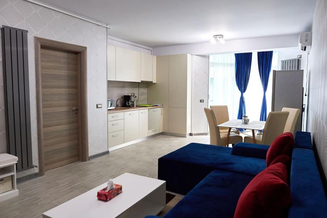 Blue Apartment In Spa N Pool Beach Resort Navodari Luaran gambar